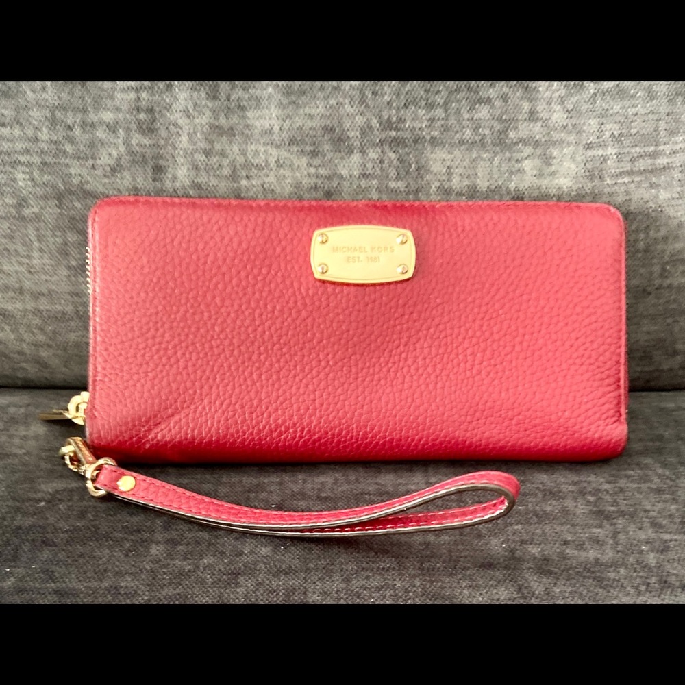 Michael Kors wallet red